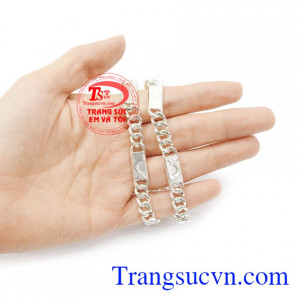 Công ty trang sức Em và Tôi chuyên chế tác và nhận làm theo yêu cầu