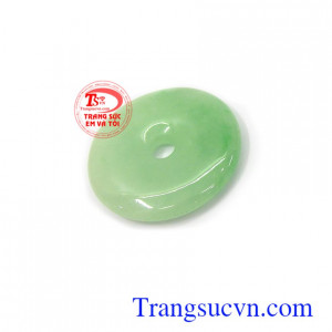 Đồng xu cẩm thạch thịnh vượng phù hợp làm mặt dây chuyền sang trọng, phong thủy, là lá bùa hộ mệnh cho người đeo