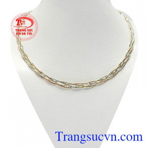 Kiềng vàng kết yêu thương