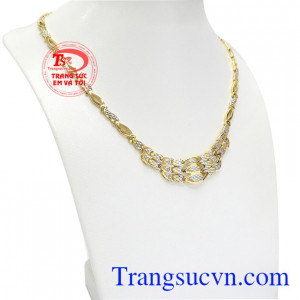 Kiềng vàng chế tác từ vàng tây 10k bền đẹp, sáng bóng. Kiềng vàng tây đẹp