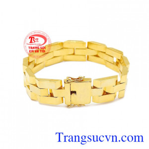 Lắc tay nam mạnh mẽ vàng 10k được chế tác theo phong cách lịch lãm, sang trọng. 