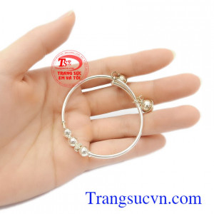 Lắc trẻ em bạc đẹp, xinh xắn cho bé yêu