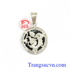 Mặt dây chuyền bạc hình rồng chế tác đẹp, chất lượng cao, đeo phù hợp phong cách phái mạnh