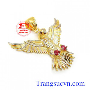 Mặt dây chuyền đại bàng dũng mãnh tôn lên sự nam tính, thời trang, đẳng cấp và phong cách riêng, là dòng sản phẩm rất được phái mạnh ưa chuộng Mặt dây chuyền đại bàng dũng mãnh