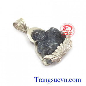 Mặt dây chuyền đá quý sang trọng, thời trang và đẳng cấp