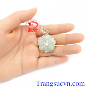 Mặt dây chuyền đá quý thiên nhiên cao cấp