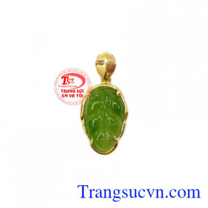 Mặt dây lá Nephrite đẹp mang lại tiền tài, vinh hoa phú quý cho chủ nhân,Mặt dây lá Nephrite đẹp