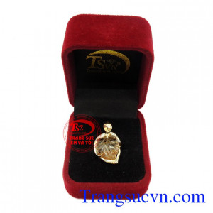 Mặt dây lá thạch anh tóc may mắn