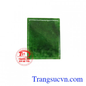 Mặt dây ngọc cẩm thạch đẹp là sản phẩm mặt dây ngọc jadeite đẹp, dùng làm mặt dây chuyền nam