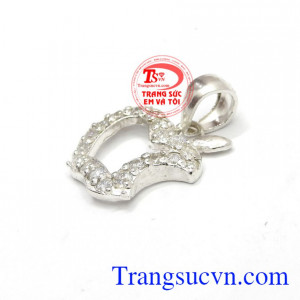 Mặt dây nhỏ xinh Apple kiểu dáng hiện đại, phong cách, nữ tính