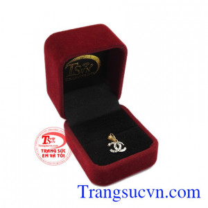 Mặt dây nữ vàng sang trọng