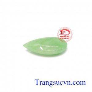 Do vậy, tạo ra cảm giác thanh bình, hài hòa và cân bằng cho người sử dụng. Mặt giọt nước ngọc cẩm thạch đẹp.