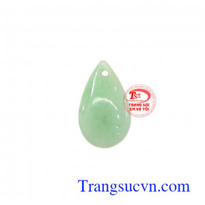 Mặt giọt nước ngọc cẩm thạch được thiết kế đẹp mắt.