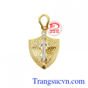 Mặt Khiên kiếm vàng, mặt dây chuyền nam được khách hàng ưa chuộng. Mặt Khiên kiếm vàng