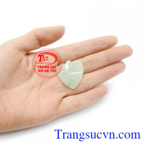 Mặt ngọc cẩm thạch ái tình là dòng sản phẩm mới được khách hàng ưa chuộng