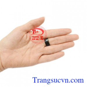 Mặt ngọc cẩm thạch yên ngựa đã được kiểm định chất lượng đảm bảo uy tín chất lượng.