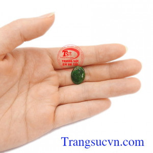 Mặt ngọc cẩm thạch thiên nhiên cao cấp là món quà tặng ý nghĩa cho người yêu thương