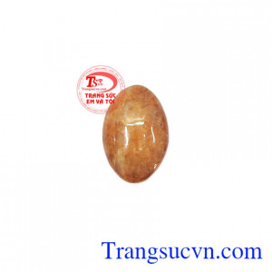 Mặt ngọc Jadeite cát tường là sản phẩm ngọc cẩm thạch đẹp, mang lại nhiều may mắn cho người đeo