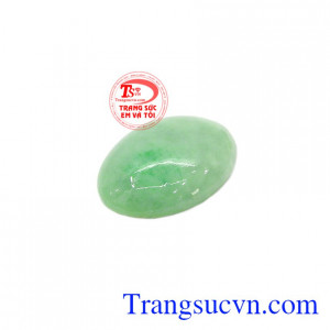 Thời cổ đại, ngọc Jadeite là loại ngọc dành cho bậc vương giả quyền quý,Mặt ngọc Jadeite hưng thịnh