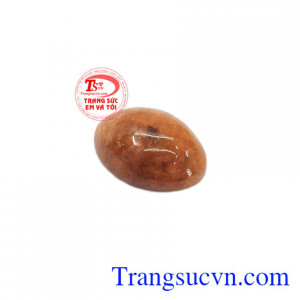 Ngoài việc là sản phẩm trang sức ngọc cẩm thạch còn giúp xua đuổi trừ tà chống lại ma quỷ, mang lại bình an trong cuộc sống,Mặt ngọc Jadeite trang nhã