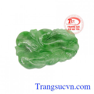 Mặt ngọc jadite thiên nhiên mang một nguồn năng lượng dương dồi dào, giao hàng nhanh trên toàn quốc