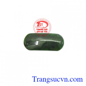Mặt ngọc phỉ thúy chất lượng mang đến đẳng cấp sang trọng, tinh tế cho người sử dụng
