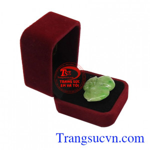 Mặt ngọc quả đào trường sinh