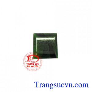 Mặt ngọc vuông cao cấp mang đến sự tinh khiết, nuôi dưỡng năng lượng, đem lại may mắn và yêu thương cho người sử dụng