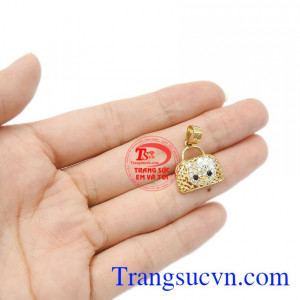 Sản phẩm bảo hành uy tín, giao hàng toàn quốc. Mặt nữ vàng kitty.