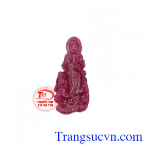 Mặt phật bà Ruby đẹp là sản phẩm được chế tác từ đá Ruby thiên nhiên chất lượng, màu sắc đẹp.