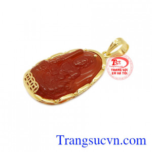 Ngài là vị phật hộ mệnh cho những người tuổi Mão đem lại may mắn, sức khỏe cho họ. Mặt Phật bản mệnh tuổi Mão bọc vàng