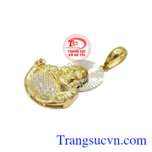 Sự kết hợp vàng màu cùng vàng trắng tạo điểm nhấn ấn tượng cho mặt dây. Mặt phật di lặc vàng