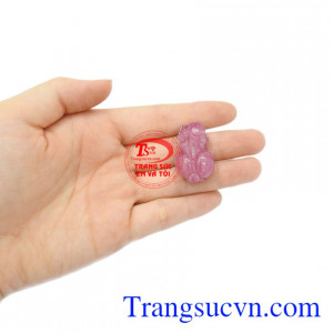 Mặt tỳ hưu ruby cao cấp, sang trọng.