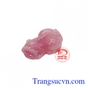 Mặt tỳ hưu ruby chất lượng mang lại may mắn về mặt phong thủy lẫn sức khỏe cho người sở hữu.