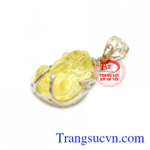 Tỳ hưu mang lại may mắn tài lộc sức khỏe cho người sử dụng