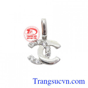 Mặt vàng trắng cho nữ 18k trắng sáng,chất lượng vàng trắng 18k đảm bỏa uy tín,đeo mặt dây chuyền vàng,đeo hợp thời trang,Uy tín nhiều năm