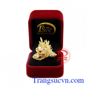Sản phẩm chế tác vàng 10k bền đẹp. Nhẫn đầu rồng mạnh mẽ