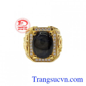 Nhẫn nam được thiết kế sang trọng, phù hợp với nhiều trang phục giúp phái nam thêm mạnh mẽ và tự tin thể hiện,Nhẫn nam Sapphire rồng phượng 14k