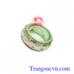 Nhẫn ngọc cẩm thạch hoa văn bền đẹp, chất lượng, giao hàng nhanh trên toàn quốc