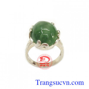 Nhẫn nữ bạc ta đá cẩm thạch đeo hợp phong cách sang trọng, cá tính và thời trang phái đẹp