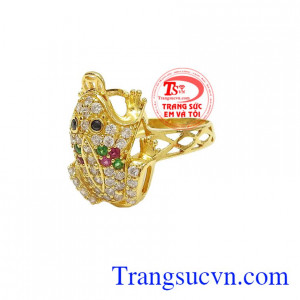 Nhẫn nữ cóc ngậm tiền hợp thời trang, phong thủy may mắn tiền tài