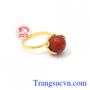 Trong phong thủy, đá San hô còn giúp xua đuổi đi tà ma, chống lại tiểu nhân. Nhẫn nữ đá san hô vàng 14k