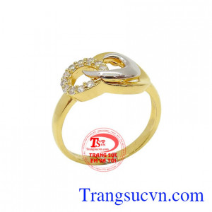 Nhẫn nữ kiểu dáng tinh tế, nhẫn nữ đẹp, được làm từ vàng tây 10k, là sản phẩm uy tín, chất lượng, được nhiều khách hàng ưa chuộng và tin dùng