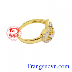 Nhẫn nữ kiểu dáng tinh tế