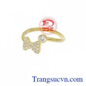 Nhẫn nữ nơ quý tộc