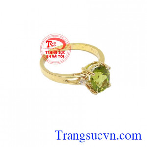 Nhẫn nữ peridot mệnh hỏa