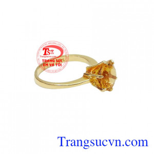 Nhẫn nữ sang trọng mệnh kim