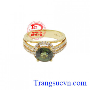 Nhẫn nữ sapphire 18k quý phái, bảo hành 12 tháng, giao hàng nhanh trên toàn quốc