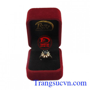 Nhẫn nữ sapphire theo mệnh