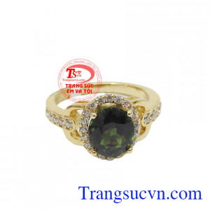 Nhẫn nữ sapphire thiên nhiên đẹp đem lại may mắn cho người đeo